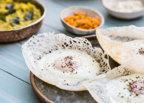 Sri Lankan hoppers, Vade and Plain Tea